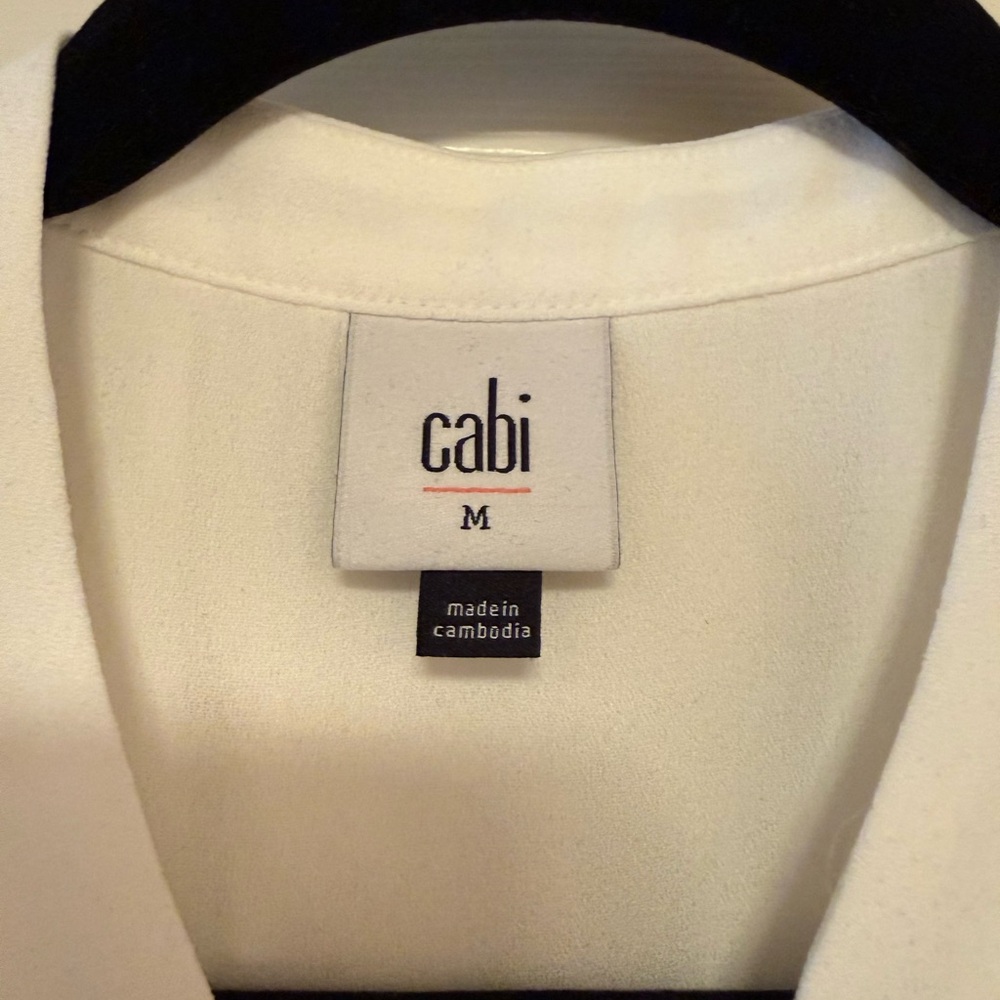 CAbi #3979 White Ruffle Sleeveless Blouse Size M - Picture 3 of 5